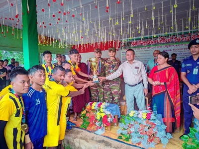 পালবার লিং সেন্টার কমিউনিটি-বিল্ডিং ফুটবল ফ্রেন্ডলি ম্যাচ আয়োজন প্রকল্প image 2